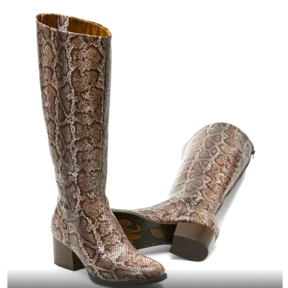 Women’s upper leather BornShoes Snakeskin Boots